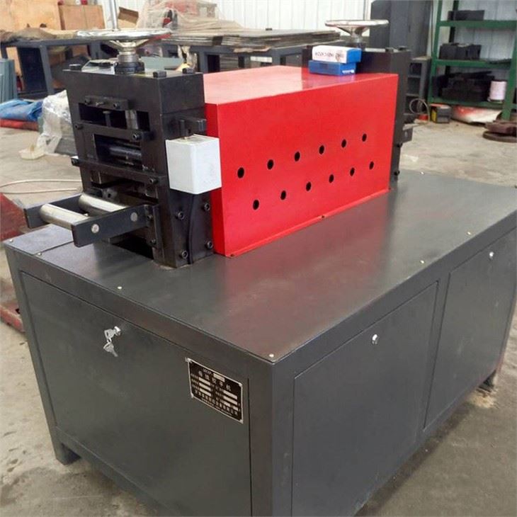 busbar straightening machine 3(001)